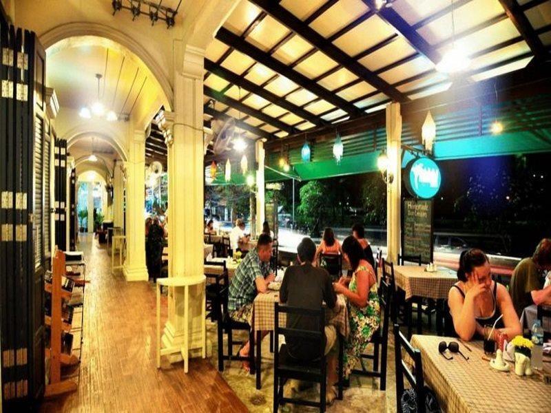 Phuket Heritage Hotel Карон Экстерьер фото