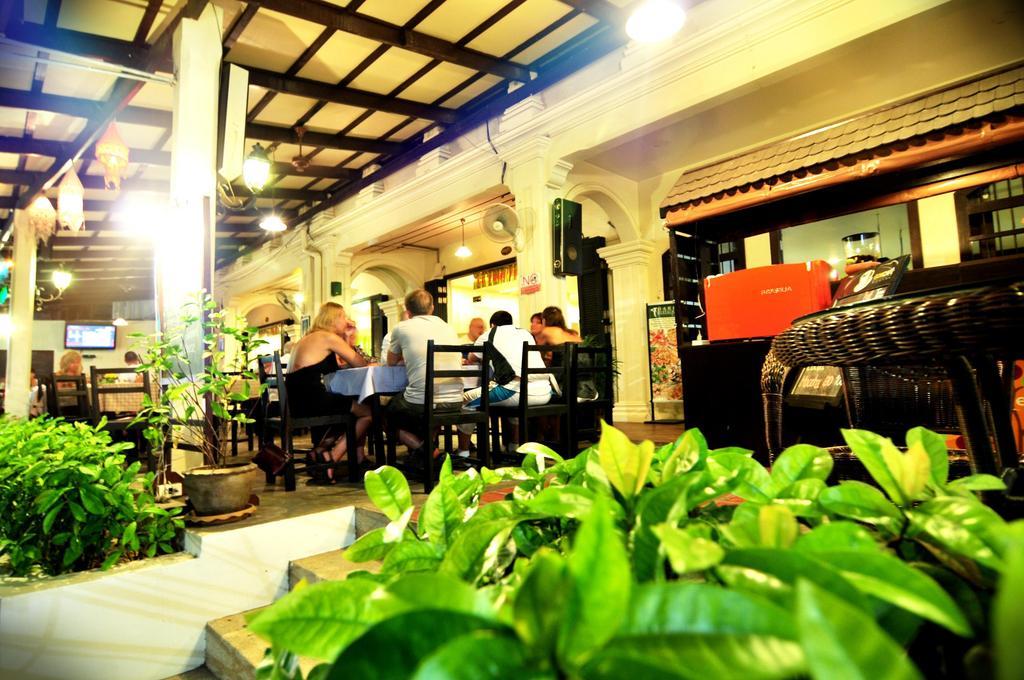 Phuket Heritage Hotel Карон Экстерьер фото